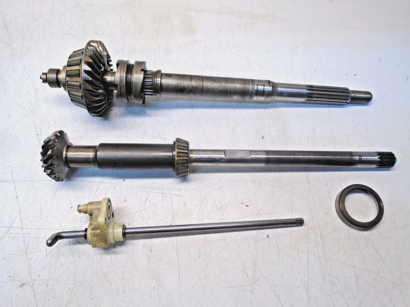 S5 Mercruiser Gen 2 Lower Unit Shafts & Gears 44-66060-3 45-816919