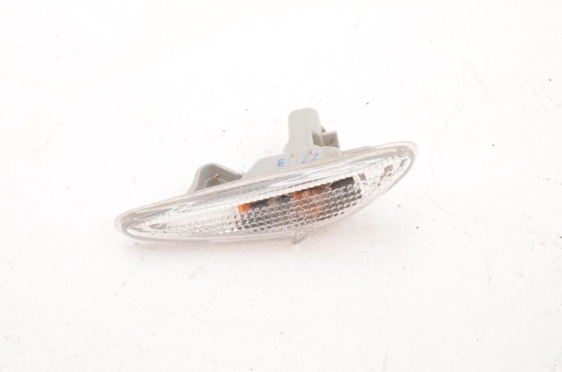 2016-2019 MAZDA MX-5 MIATA ND PASSENGER RIGHT FRONT FENDER MOUNTED LIGHT