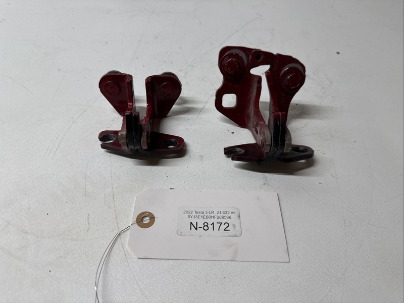 2017-2023 Tesla Model 3 REAR RIGHT Side Door Upper and Lower Hinges 8172 B74