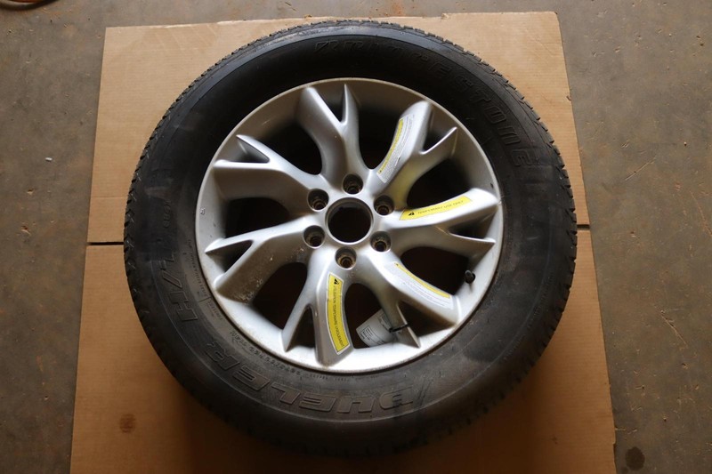 2011-2013 INFINITI QX56 SPARE WHEEL RIM TIRE BRIDGESTONE R20X8 275/60 OEM