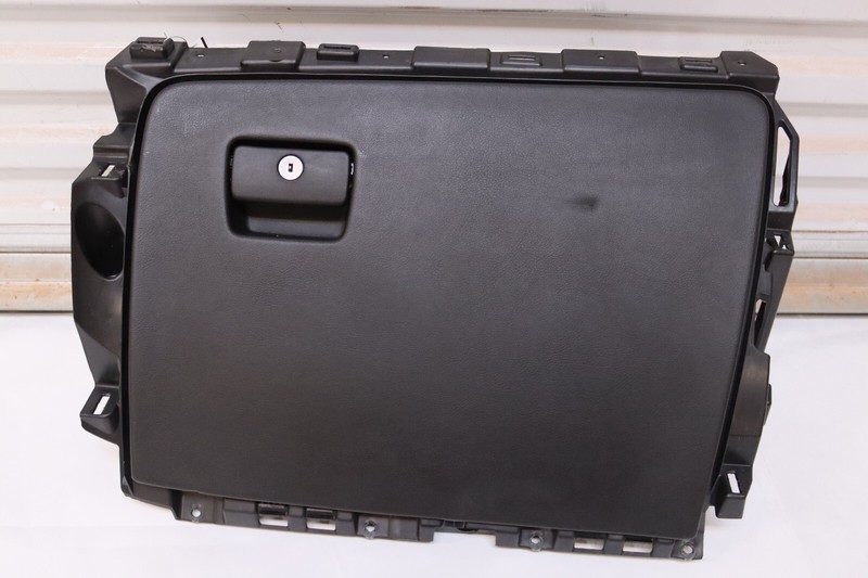 2017-2023 CADILLAC XT5 DASH DASHBOARD GLOVE BOX STORAGE COMPARTMENT BLACK OEM