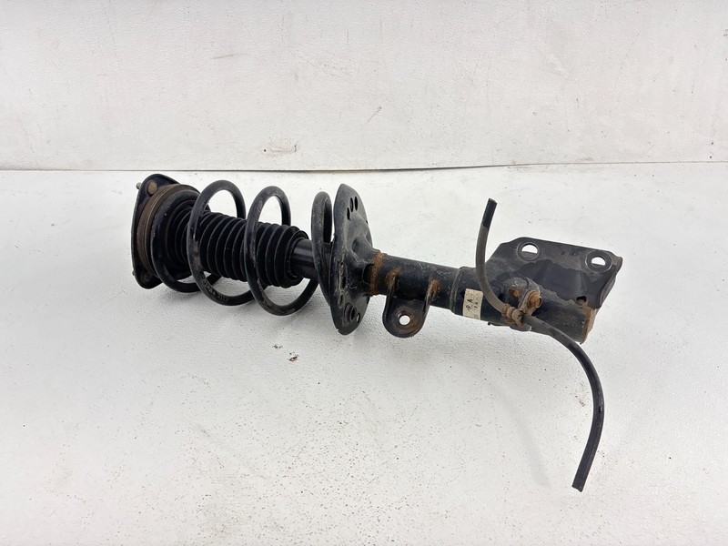 2019-2024 SUBARU FORESTER AWD RIGHT PASSENGER FRONT STRUT SHOCK ABSORBER OEM