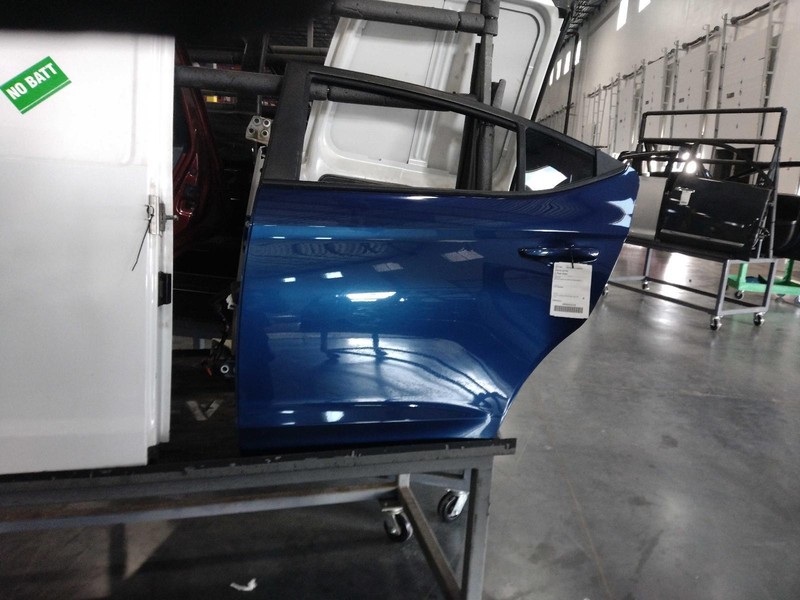 2020 Hyundai Elantra Left Rear Door Blue 644424 89K Miles Used OEM