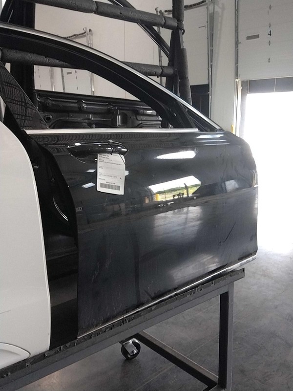 2018 BMW 750i Front Right Door Black OEM Used 71K Miles - NJ25-19842-486374
