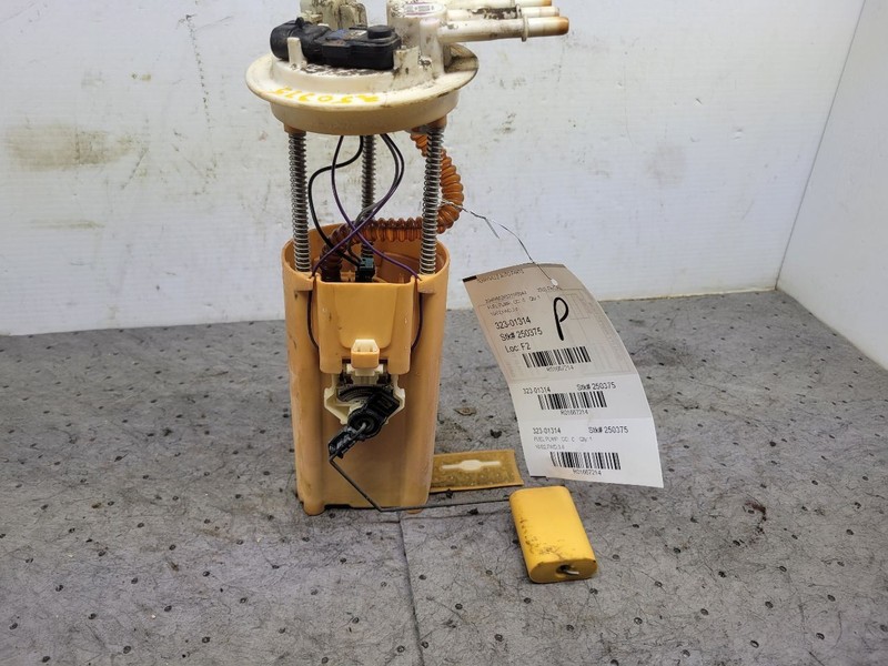Fuel Pump Assembly Fits 00-03 CENTURY 1667214