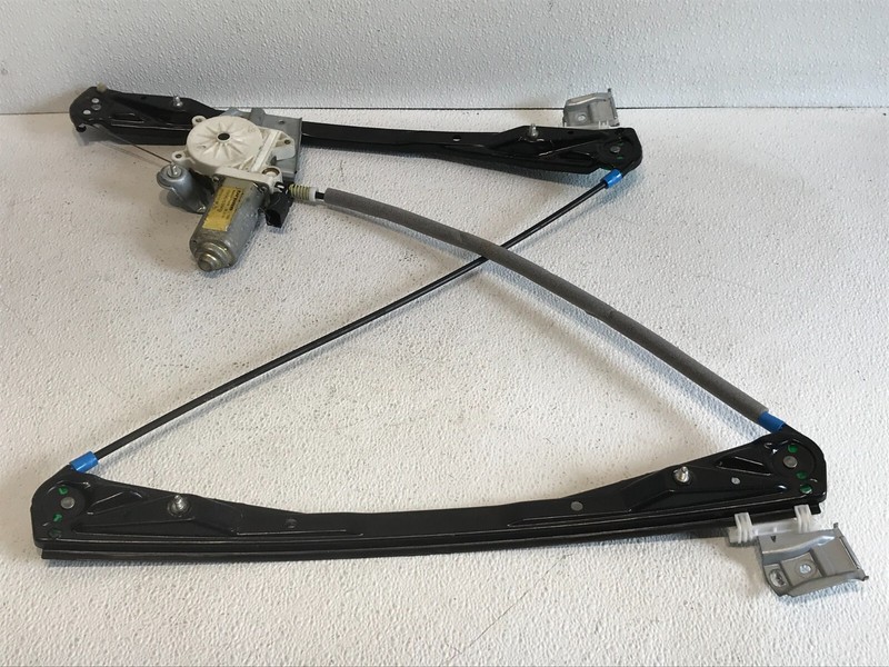 99-02 JAGUAR S-TYPE FRONT RIGHT PASSENGER WINDOW REGULATOR MOTOR