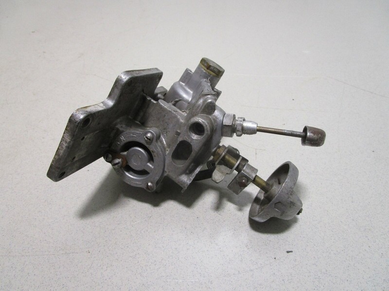 Vintage Sea King Outboard Carburetor 550558 D-2