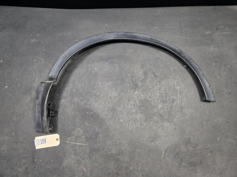 Front Right Wheel Arch Flare Molding 2019 Honda CR-V 74115-TLA-A02 2017 - 2022