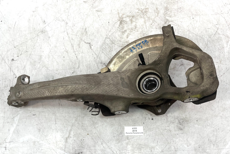 ✅17-24 OEM Porsche Panamera 4S 971 AWD Front Right Passenger Spindle Knuckle Hub