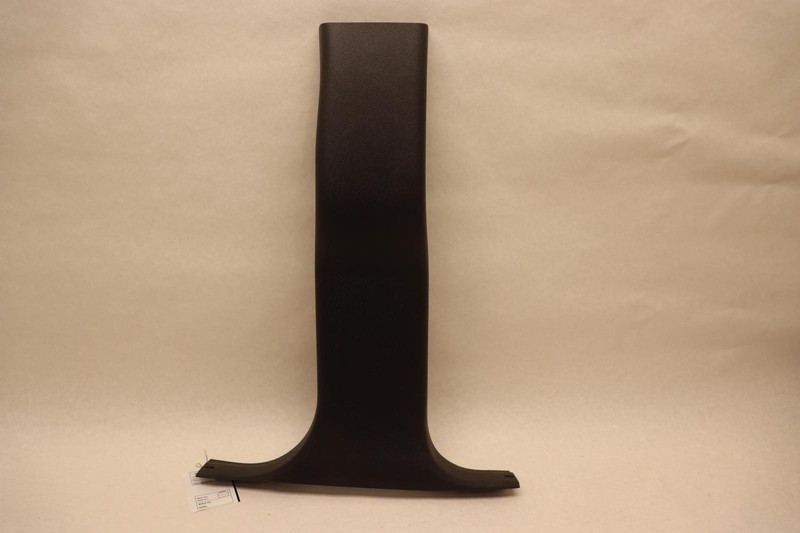 2007-2009 GMC YUKON RIGHT PASSENGER LOWER CENTER B PILLAR TRIM COVER PANEL OEM