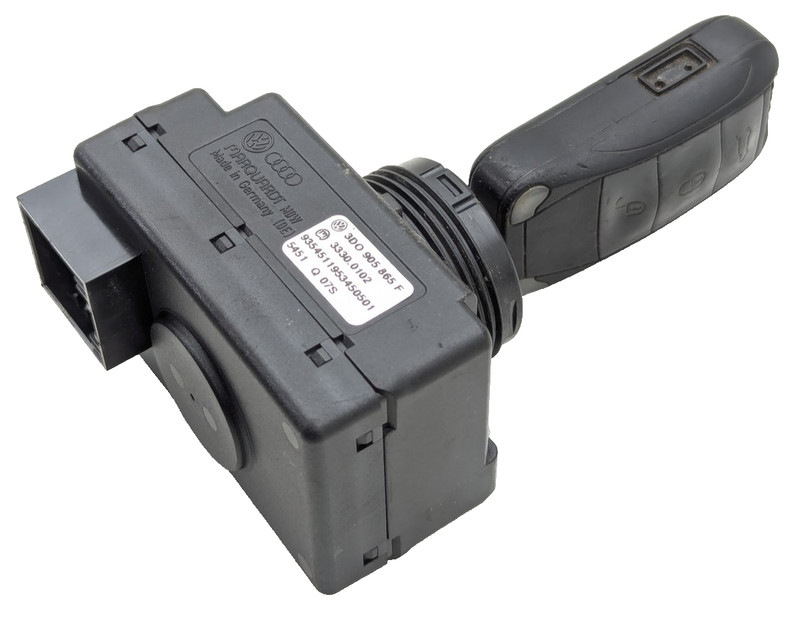 03-06 PORSCHE CAYENNE Ignition and key 3D0 905 865