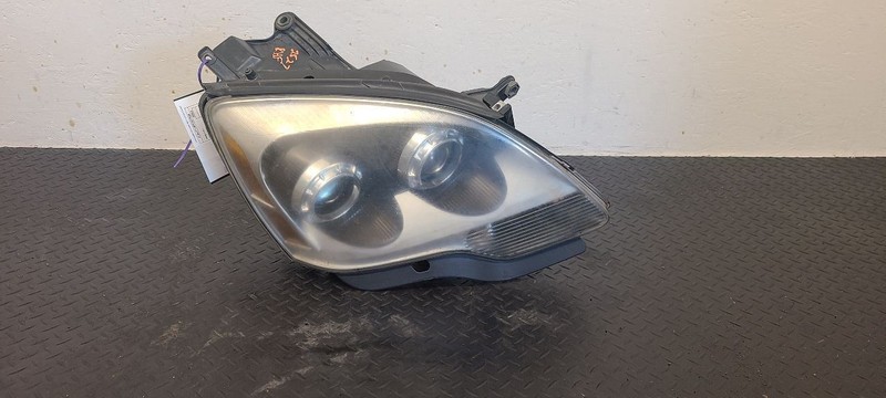 07-12 GMC Acadia Right Passenger Xenon Headlamp Headlight Assembly OEM 25964276