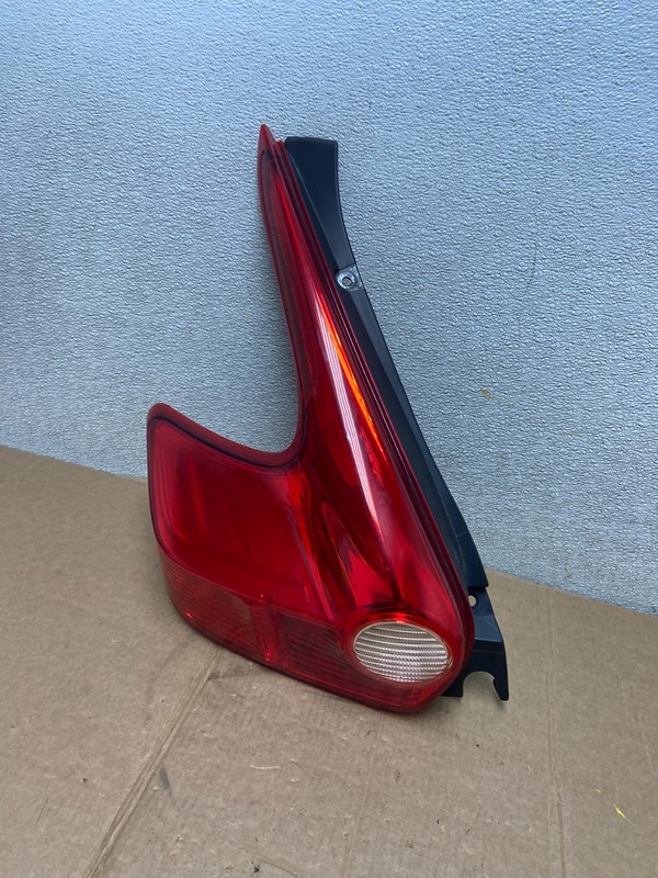2011 to 2014 Nissan Juke Left Driver LH Side Tail Light OEM AA1211 DW