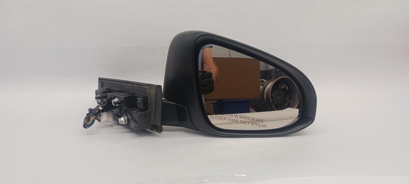 19-'22 TOYOTA C-HR Right Passenger Door Mirror w/blind OEM Grade A