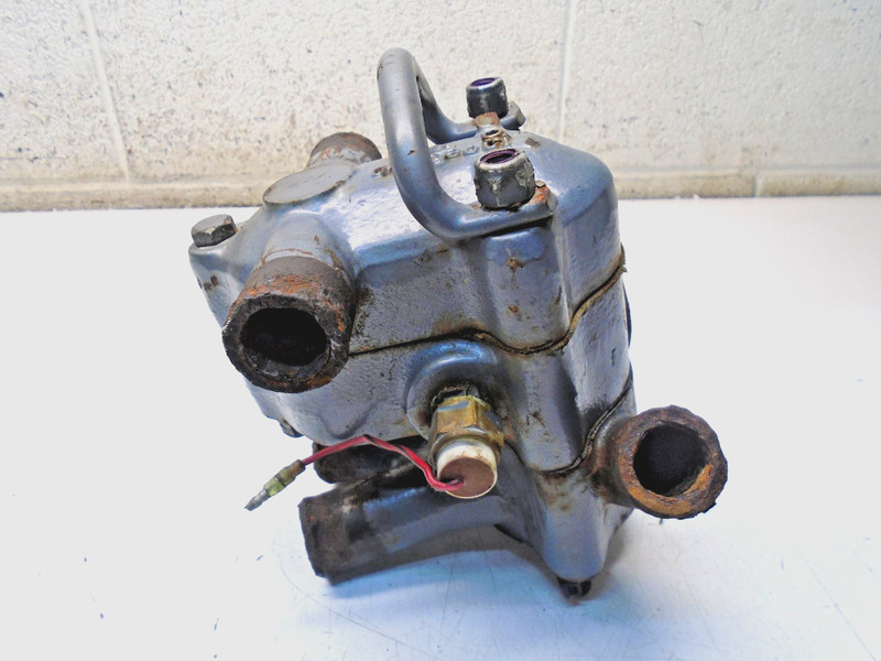 CE3 Yamaha STERN DRIVE THERMOSTAT HOUSING10081400 10081300 10081200 4.3L 5.0L