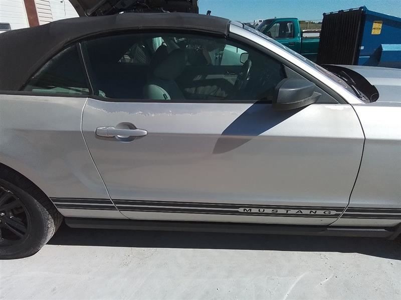 Passenger Front Door Electric Convertible Fits 10-12 MUSTANG 3113045