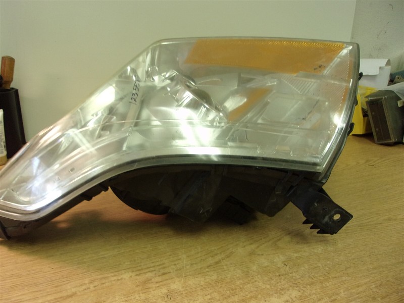 SAE AHR13PD2 L 6Z10 GM Headlight *FREE SHIPPING*