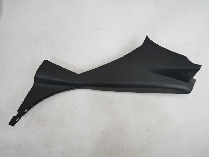 2003-2008 Nissan 350z Z33 Left LH Driver Side Quarter Panel Trim OEM