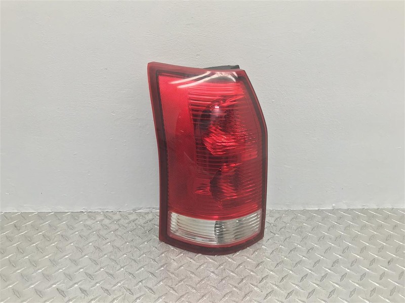 02 03 04 05 06 07 SATURN VUE LEFT DRIVER TAIL LAMP OEM 166-02001AL