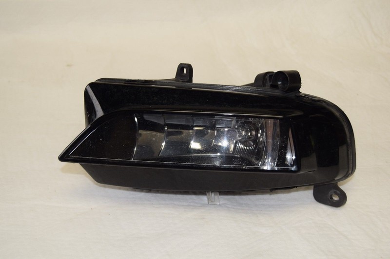 2013-2015 AUDI A4 QUATTRO FOG LIGHT LEFT SIDE FACTORY OEM