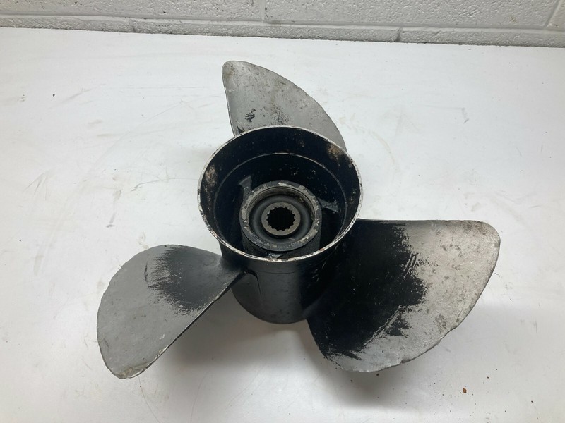 K3 1994 Yamaha Stern Drive Prop Propeller13 3/4 by 21