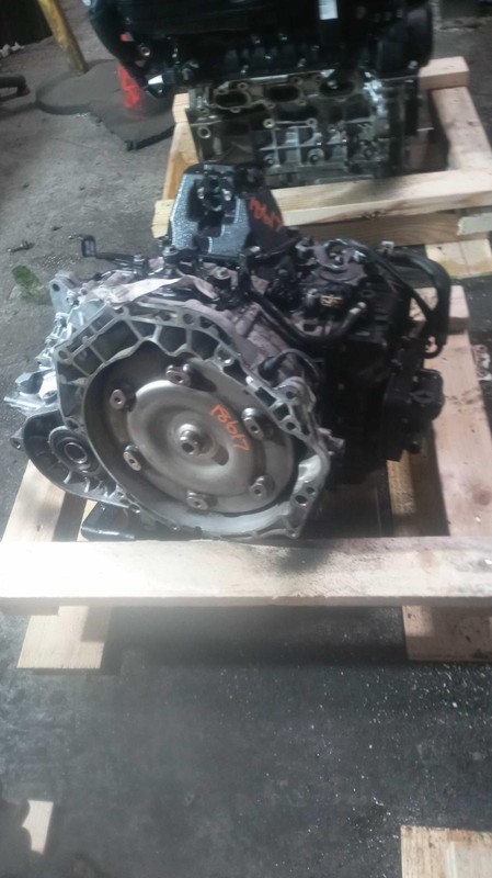 2017 Hyundai Santa Fe Automatic Transmission Assembly OEM 148k Miles Grey FWD