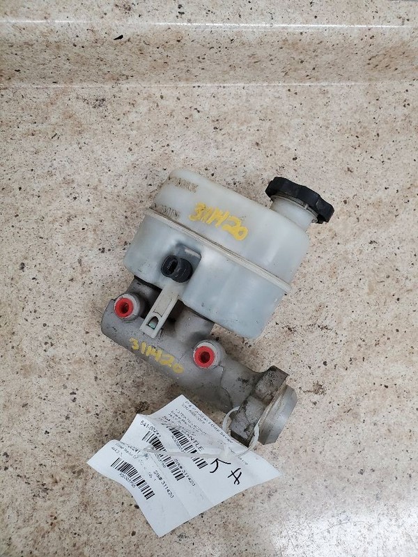 Brake Master Cylinder Fits 07-13 SIERRA 1500 PICKUP 303785