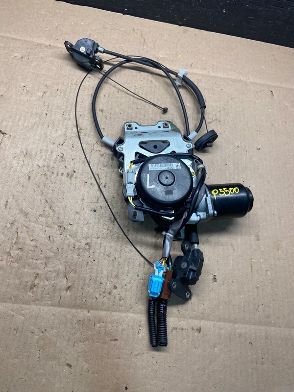 2005 - 2010 Honda Odyssey Rear Left Sliding Door Lock Actuator Motor P5500 DG