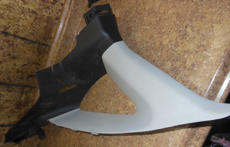 2016 Ford Fusion 2.5L 2.5 L Rear Interior Trim Cover Panel Pillar RH Window 16