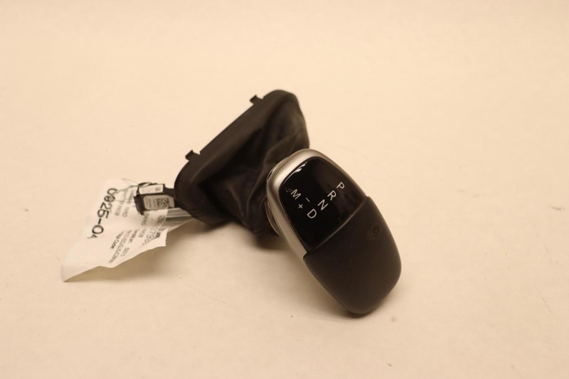 2018-2020 DODGE DURANGO AUTOMATIC TRANSMISSION GEAR SHIFTER KNOB LEVER OEM