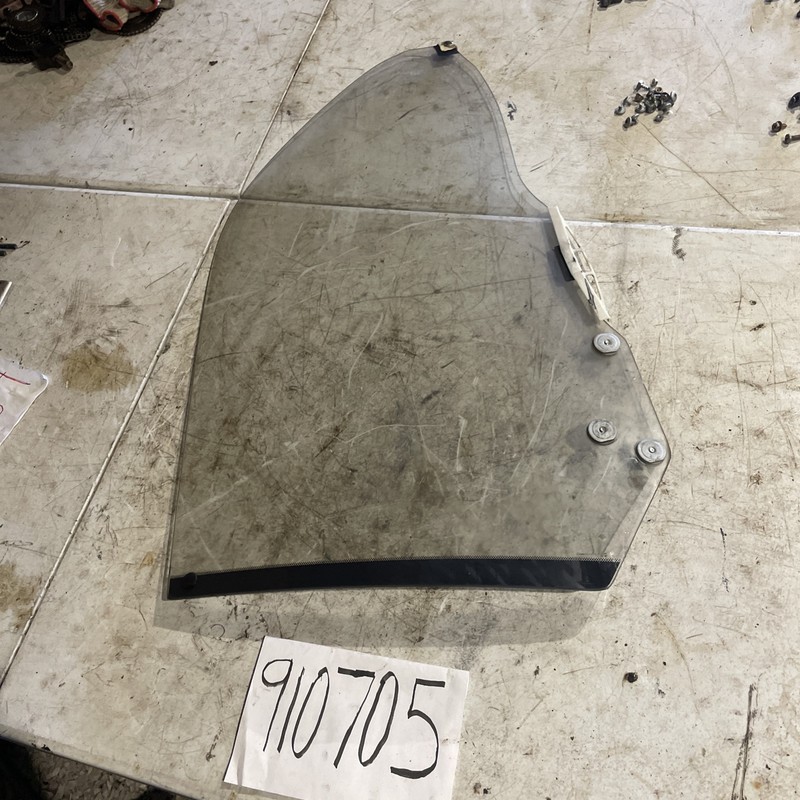 95-97 LexusLS400 Rear Left Driver Side Door Window GlassOEM