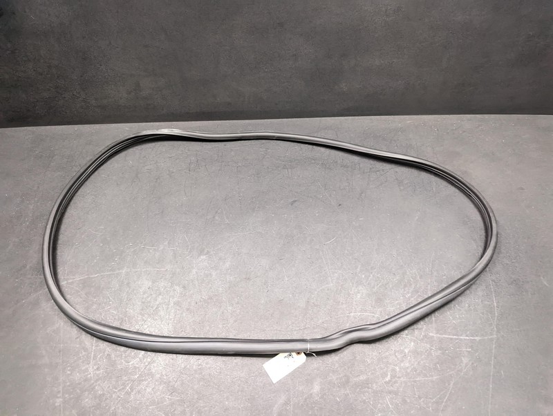 Front Right Door Body Weatherstrip 2022 Cadillac CT4 2020 2021
