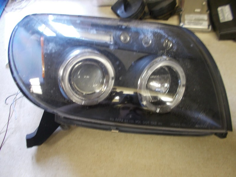 Passenger Side RH Right Headlight Assembly HU630-HB/WY5W *FREE SHIPPING*