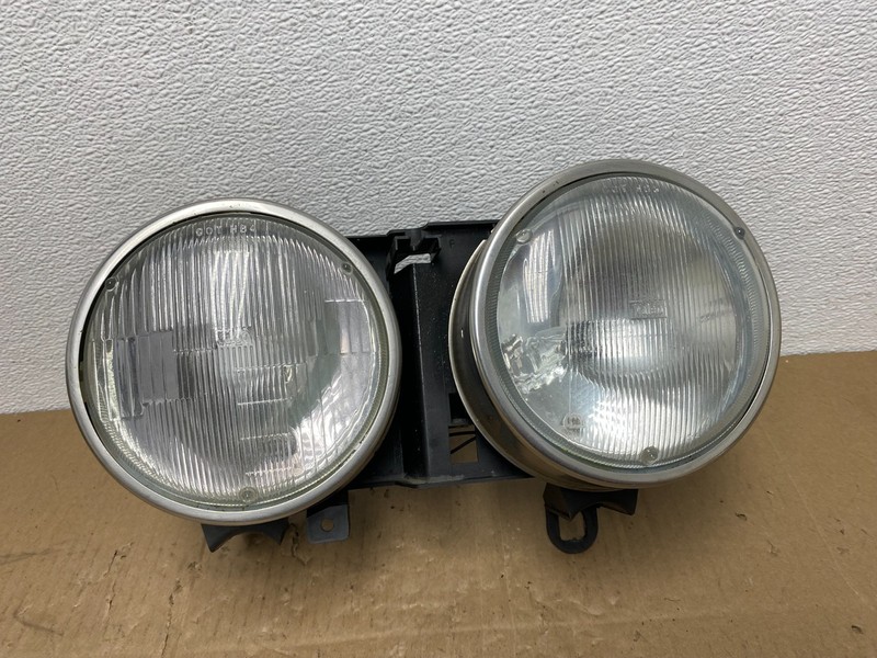 1995 to 1997 Jaguar XJ6 Right Passenger RH Side Headlight OEM ab8193 DG