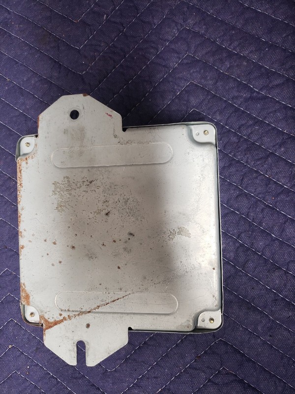2004 Subaru Legacy GT ECU ECM PCM Engine Control Module.D22