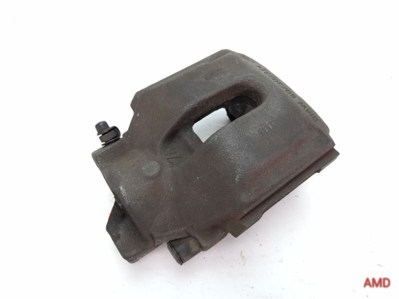 1997 BMW 540i 740i E38 E39 M62 Front Right Passenger Brake Caliper 34116773132