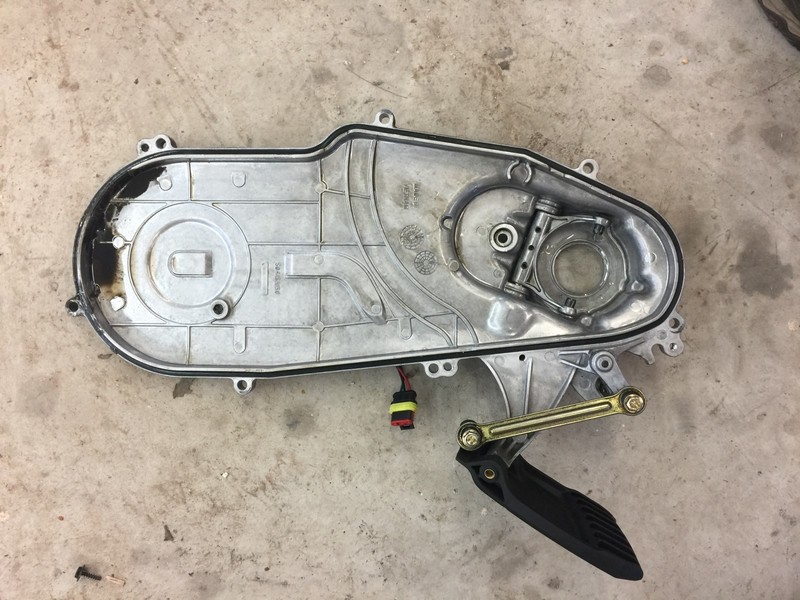 Ski-doo MXZ GSX ACE 600cc 900cc 1200cc Reverse Chaincase Cover Assy