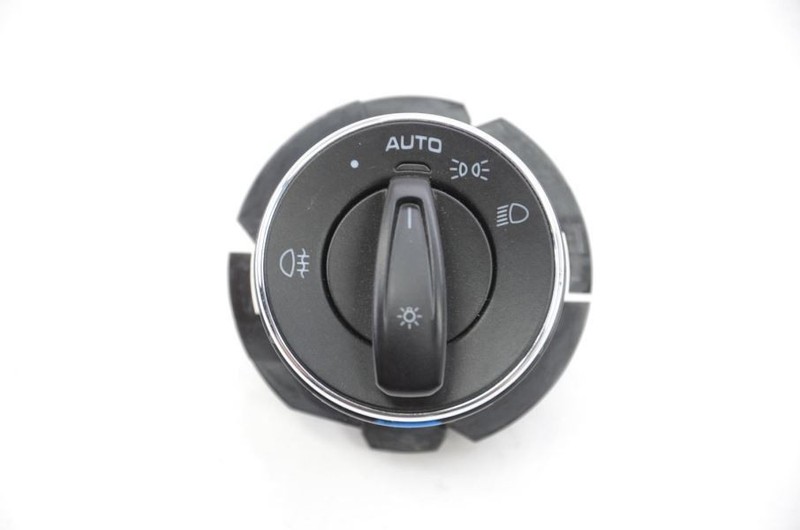 2013-2016 Porsche Boxster S Headlight Control Switch 97061353306