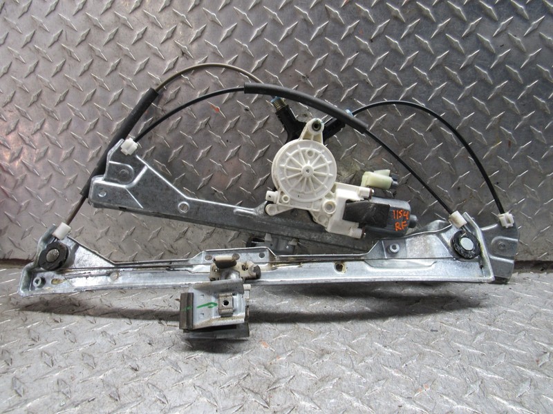 04 05 06 07 08 PONTIAC GRAND PRIX RIGHT PASSENGER FRONT WINDOW REGULATOR
