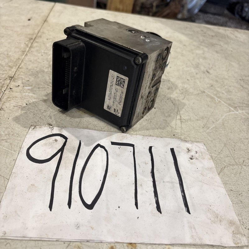 2006 2007 CADILLAC DTS ABS Anti Lock Brakes Assembly 15802962