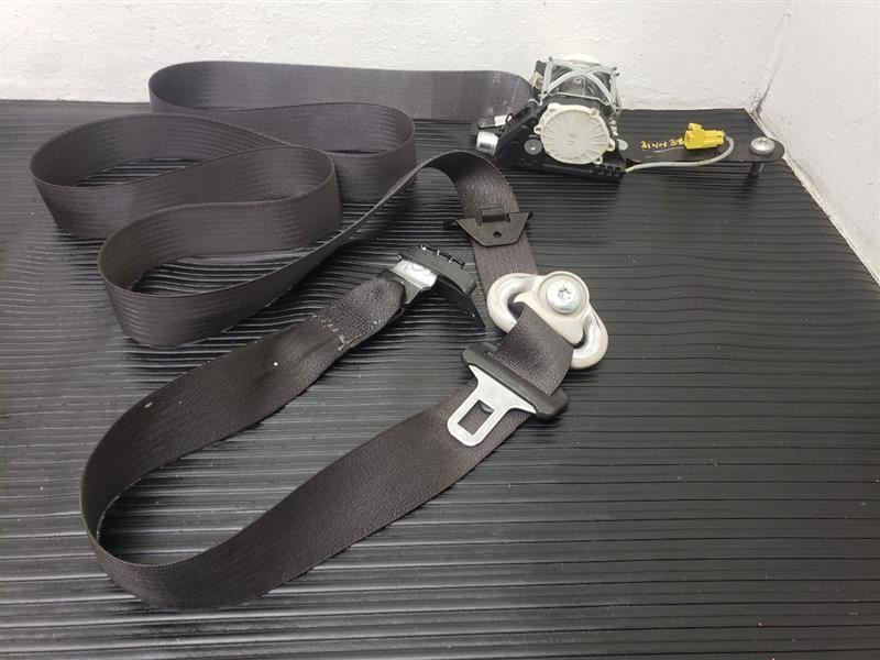 08-09 Chevrolet Avalanche 1500 Front Right Seat Belt Retractor BLK OEM 19207582