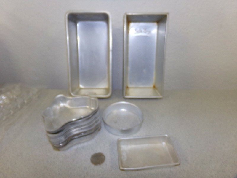 Lot of 24 Different Size and styles Rectangle Jingle Bells Baking Cake Pans