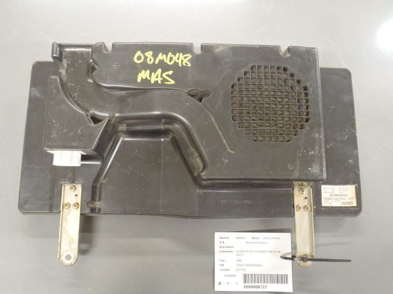 Subwoofer Speaker Pioneer 86150-48010 Fits 1999-2003 Lexus RX300 14739