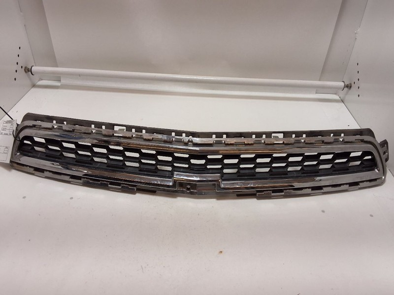 2013 Chevy MALIBU Upper Grille LS LT