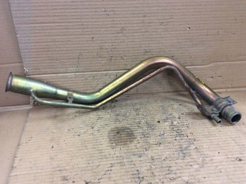92 93 94 95 96 97 Civic Gas Fuel Filler Pipe Neck Used OEM