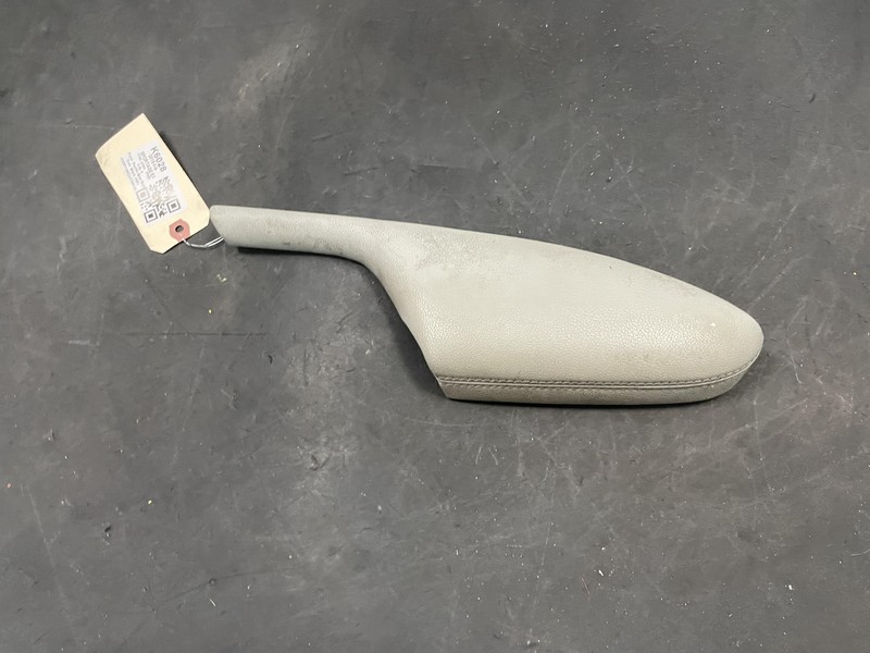 Front Right Door Armrest Trim Cover 2018 Kia Sportage 82720-D9010-BG9 2017 2019