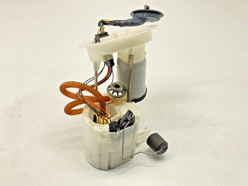16-21 BMW F31 F32 F33 F34 2/3/4 Series Gas Tank Fuel Pump Supply Module Unit OEM