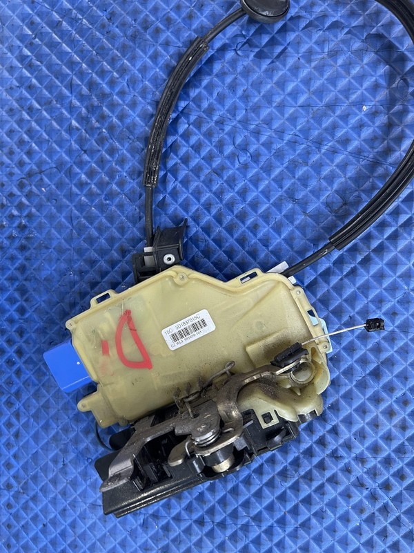 2003-2010 Porsche Cayenne Front Driver Left Door Actutator Oem Tested