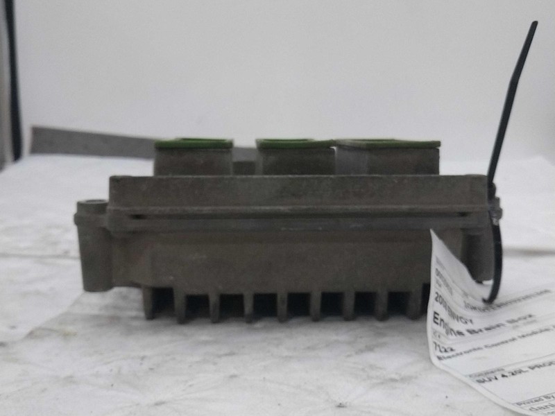 2003 GMC Envoy Engine Control Module ECM 4.2L OEM 127K Miles NJ25-25815-655733