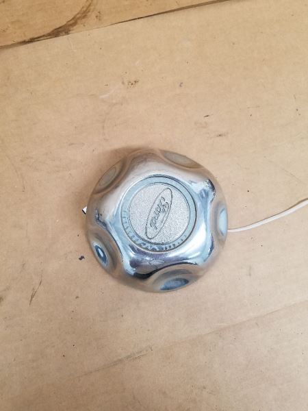 EXPLORER1995 Center Cap Wheel 258319